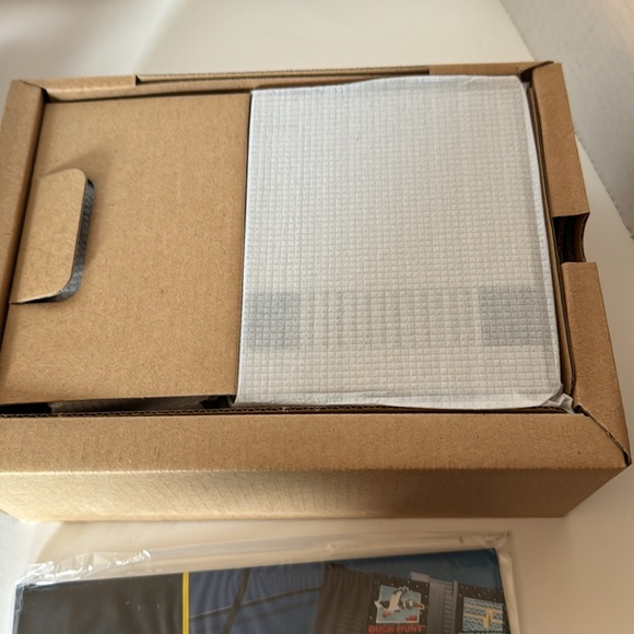 Authentic Nintendo Classic Edition NES Mini Game Console - Picture 11 of 12